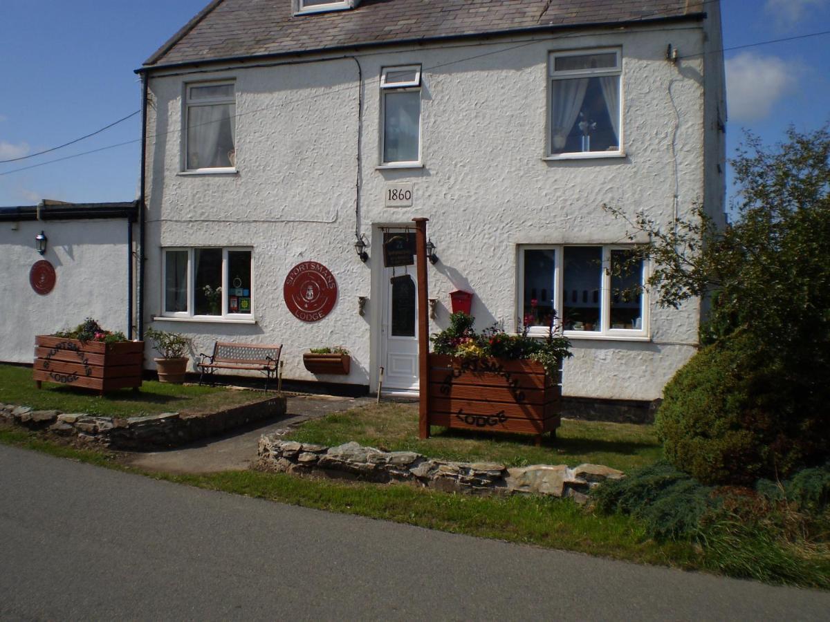 Sportsmans Lodge Bed And Breakfast Amlwch Zewnętrze zdjęcie
