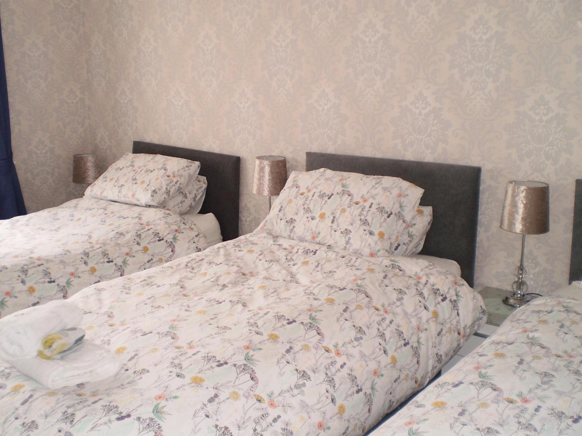 Sportsmans Lodge Bed And Breakfast Amlwch Pokój zdjęcie